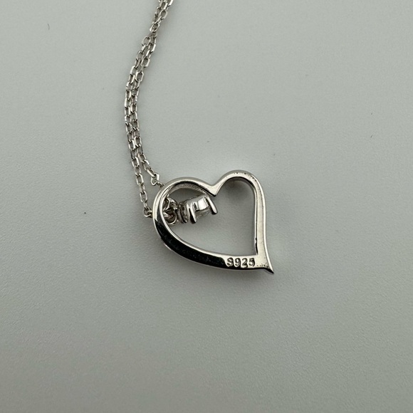 Moissanite pendant silver 925 floating dancing heart necklace by ZYI - Picture 2 of 5